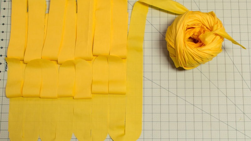 How to Make Fabric Yarn All in One Piece